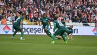 GİRESUNSPOR – SİVASSPOR’A 2- 0 YENİLDİ